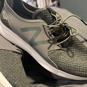 New Balance Fuel Core Coast 10.5 4E